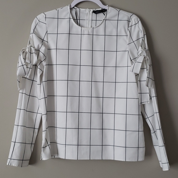 Zara blouse with bow detail on sleeves - Picture 1 of 4